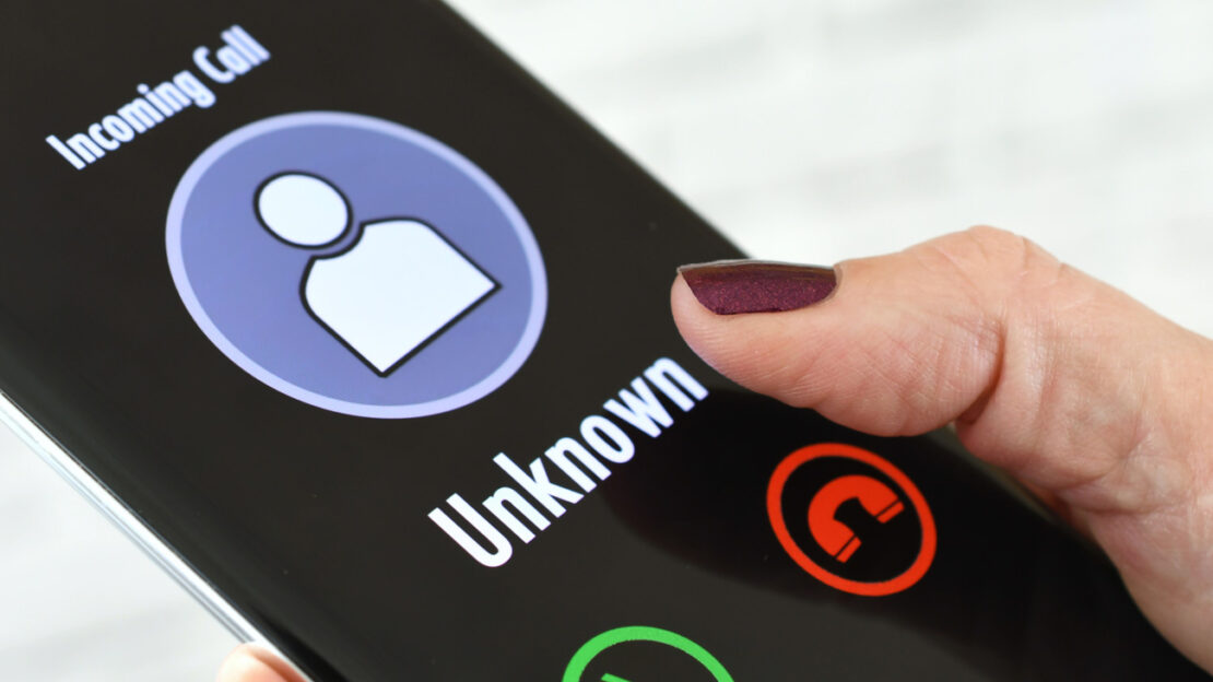 How to Perform A Free White Pages Reverse Phone Lookup?